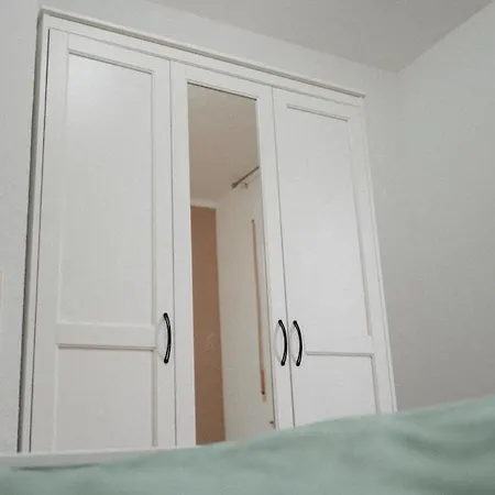 Bullau Apartment *